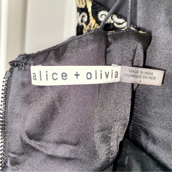 Alice + Olivia Embellished Velvet Cocktail Dress WITH POCKETS, size 4 - Picture 9 of 13